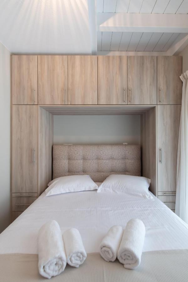 Bianco Stylish Maisonette Nikiana Exterior photo