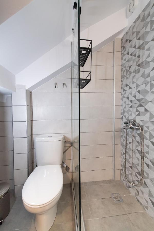 Bianco Stylish Maisonette Nikiana Exterior photo